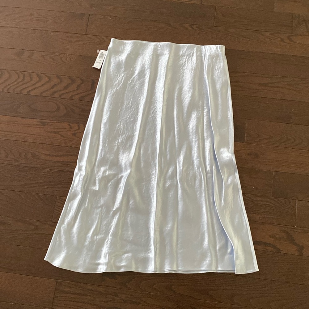 Aritzia silk like light blue skirt size 12